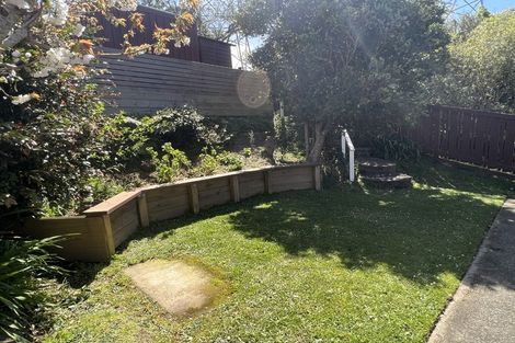 Photo of property in 12 Admiralty Street, Crofton Downs, Wellington, 6035