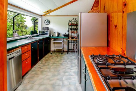 Photo of property in 5 Kirkpatrick Street, Kohukohu, 0491