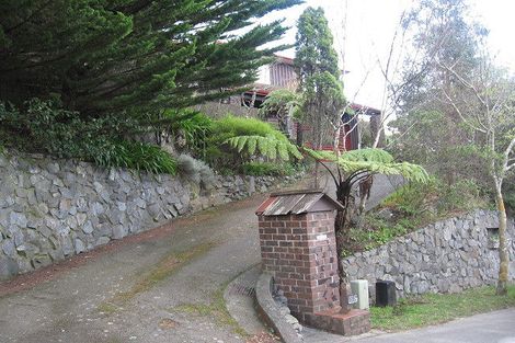 Photo of property in 24 Amapur Drive, Khandallah, Wellington, 6035