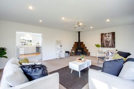 Photo of property in 17 Merton Crescent, Pirimai, Napier, 4112