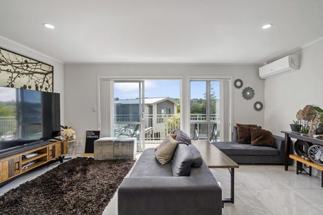 Photo of property in 7/15 Andersons Road, Oteha, Auckland, 0632