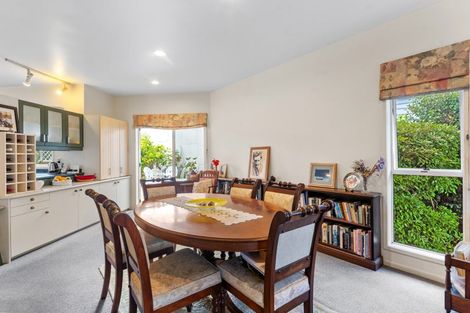 Photo of property in 2/51 Prospect Terrace, Milford, Auckland, 0620
