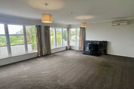 Photo of property in 14 Mountain View Road, Fitzherbert, Palmerston North, 4410