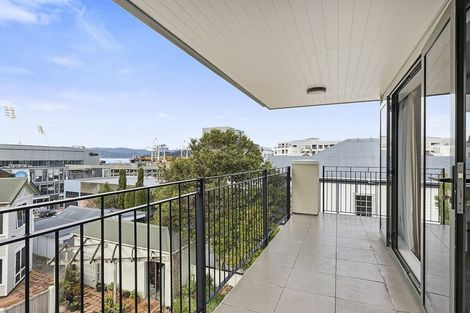 Photo of property in 12/28 Hobson Street, Thorndon, Wellington, 6011