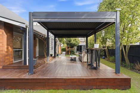 Photo of property in 7 Calbreath Place, Russley, Christchurch, 8042
