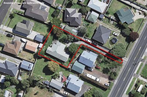 Photo of property in 8a Sandspit Road, Waiuku, 2123