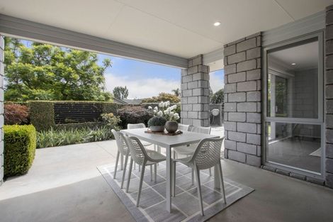 Photo of property in 60 Kayelene Place, Omokoroa, 3114