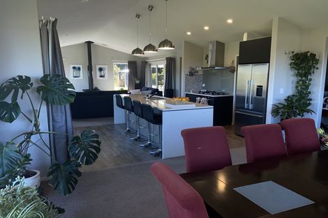 Photo of property in 26 Lacebark Drive, Kinloch, Taupo, 3377