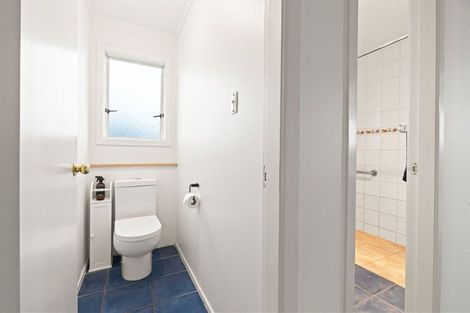 Photo of property in 6 Arundel Place, Springvale, Whanganui, 4501