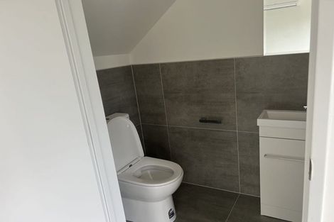 Photo of property in 2 Matukutureia Lane, Manurewa, Auckland, 2102