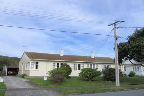 Photo of property in 30 Hunter Street, Taita, Lower Hutt, 5011