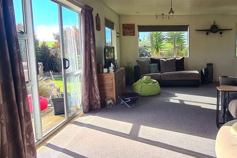 Photo of property in 153 Romahapa Road, Romahapa, Balclutha, 9271
