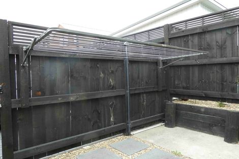 Photo of property in 80 Manarini Road, Westgate, Auckland, 0614