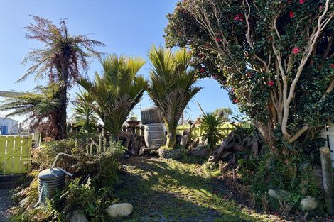 Photo of property in 4 Rintoul Street, Westport, 7825