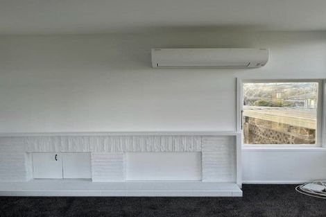 Photo of property in 9 Harbour Park Terrace, Khandallah, Wellington, 6035