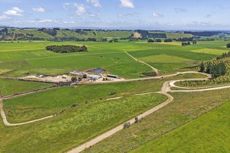 Photo of property in 1968 Kimbolton Road, Kiwitea, Feilding, 4777