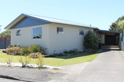 Photo of property in 2 Martin Place, Carters Beach, Westport, 7825