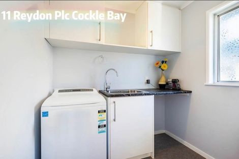 Photo of property in 11 Reydon Place, Cockle Bay, Auckland, 2014