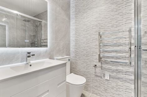 Photo of property in 186a Pakuranga Road, Pakuranga, Auckland, 2010