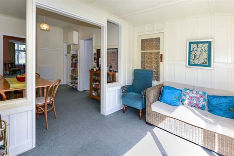 Photo of property in 1 Celia Street, Redcliffs, Christchurch, 8081