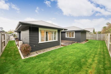Photo of property in 29 Freedom Drive, Kelvin Grove, Palmerston North, 4414