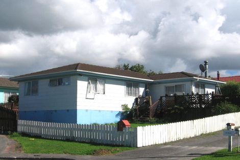 Photo of property in 3/14 Dalmatia Place, Henderson, Auckland, 0612