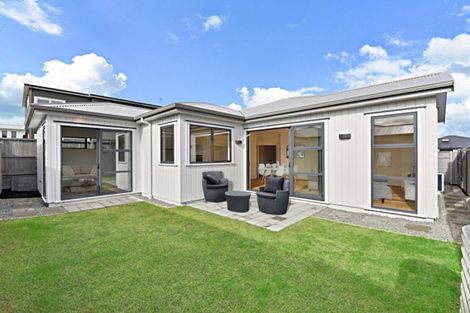 Photo of property in 1 Kainga Lane, Whenuapai, Auckland, 0618