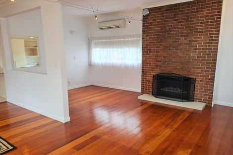 Photo of property in 15 Allendale Road, Mount Albert, Auckland, 1025