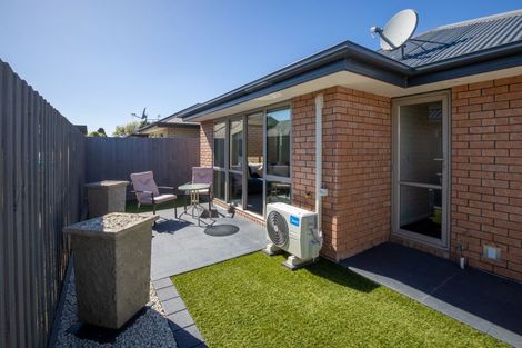 Photo of property in 8b Mortlake Street, Islington, Christchurch, 8042