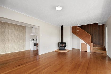 Photo of property in 8 Helleur Road, Massey, Auckland, 0614