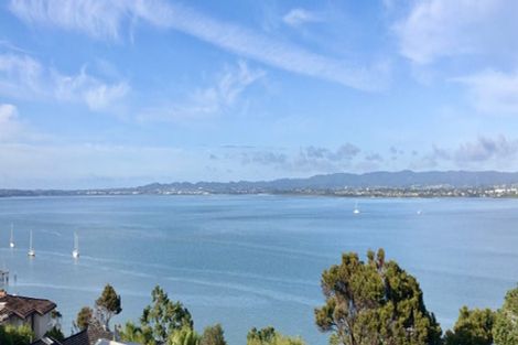 Photo of property in 32 Brigantine Drive, Beach Haven, Auckland, 0626