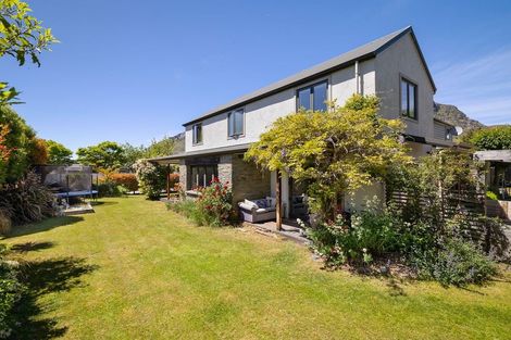 Photo of property in 20 Amber Close, Arthurs Point, Queenstown, 9371