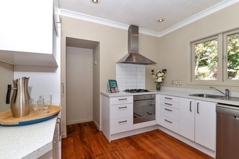 Photo of property in 26 Braid Road, St Andrews, Hamilton, 3200