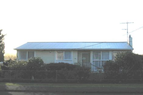 Photo of property in 66 Hepburn Road, Glendene, Auckland, 0602