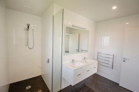 Photo of property in 10 Phoenix Place, Cromwell, 9310