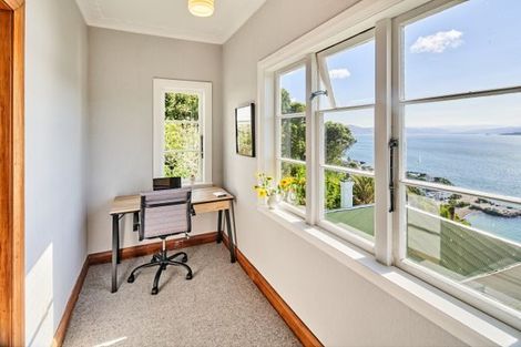 Photo of property in 93 Grafton Road, Roseneath, Wellington, 6011