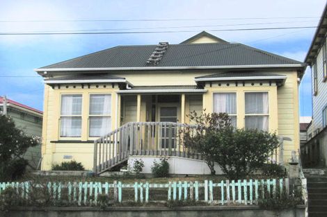 Photo of property in 15 Stoke Street, Newtown, Wellington, 6021