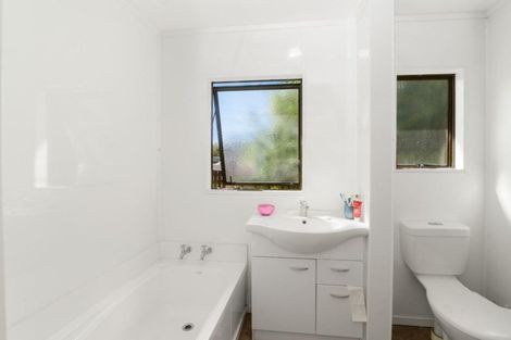 Photo of property in 19b Grayson Avenue, Mangakakahi, Rotorua, 3015