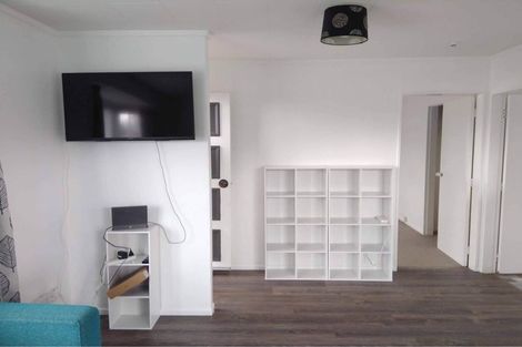 Photo of property in 15a Harvard Grove, Totara Park, Upper Hutt, 5018