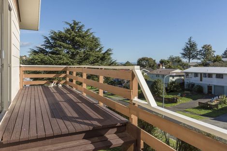 Photo of property in 11 Dunton Drive, Welcome Bay, Tauranga, 3112
