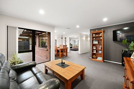 Photo of property in 12 Ebony Court, Rototuna North, Hamilton, 3210