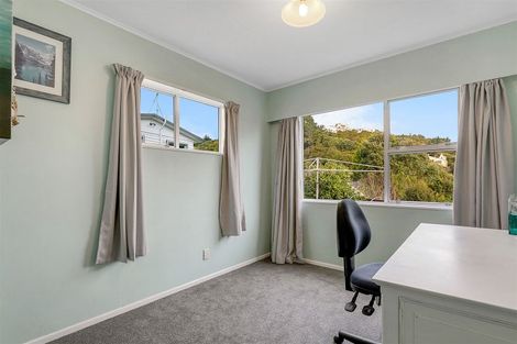 Photo of property in 14 Spey Place, Papakowhai, Porirua, 5024