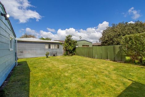 Photo of property in 2 Grayson Avenue, Mangakakahi, Rotorua, 3015