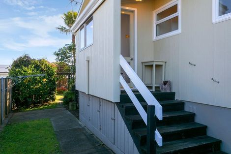 Photo of property in 23 Hammersmith Street, Richmond Heights, Taupo, 3330