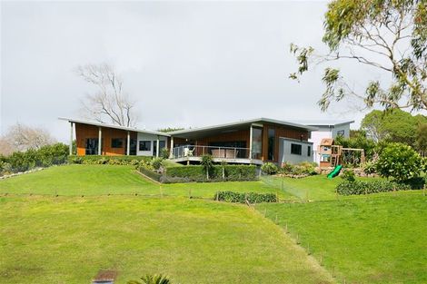 Photo of property in 1408b Devon Road, Brixton, Waitara, 4382