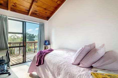 Photo of property in 1/70 Stredwick Drive, Torbay, Auckland, 0630