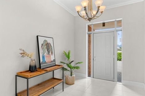 Photo of property in 24 Date Crescent, Aidanfield, Christchurch, 8025