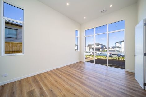 Photo of property in 135 Ormonde Drive, Silverdale, 0932