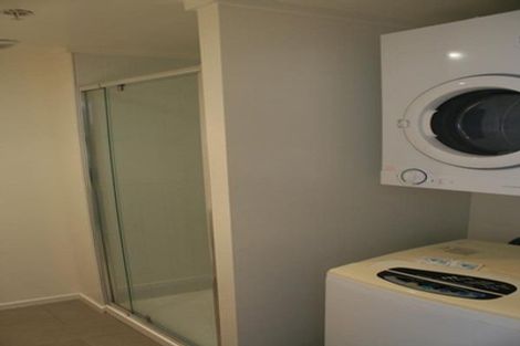 Photo of property in Atlas Apartments, 47 Maunganui Road, Mount Maunganui, 3116