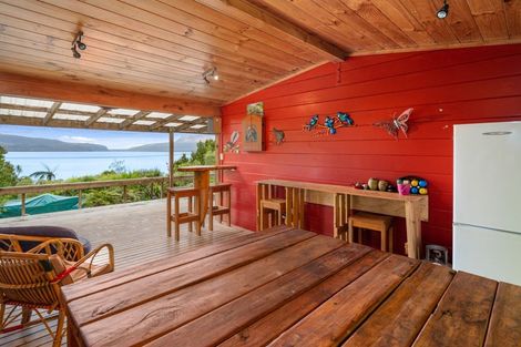 Photo of property in 272 Spencer Road, Lake Tarawera, Rotorua, 3076